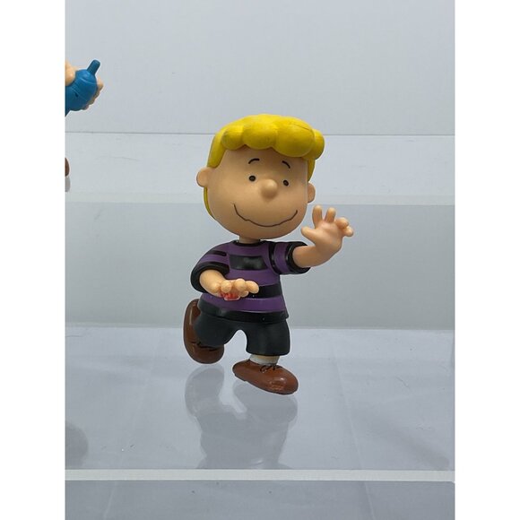 Peanuts Linus Peppermint Patty Charlie Brown Schroeder Action Figure Cake Topper - Picture 3 of 8